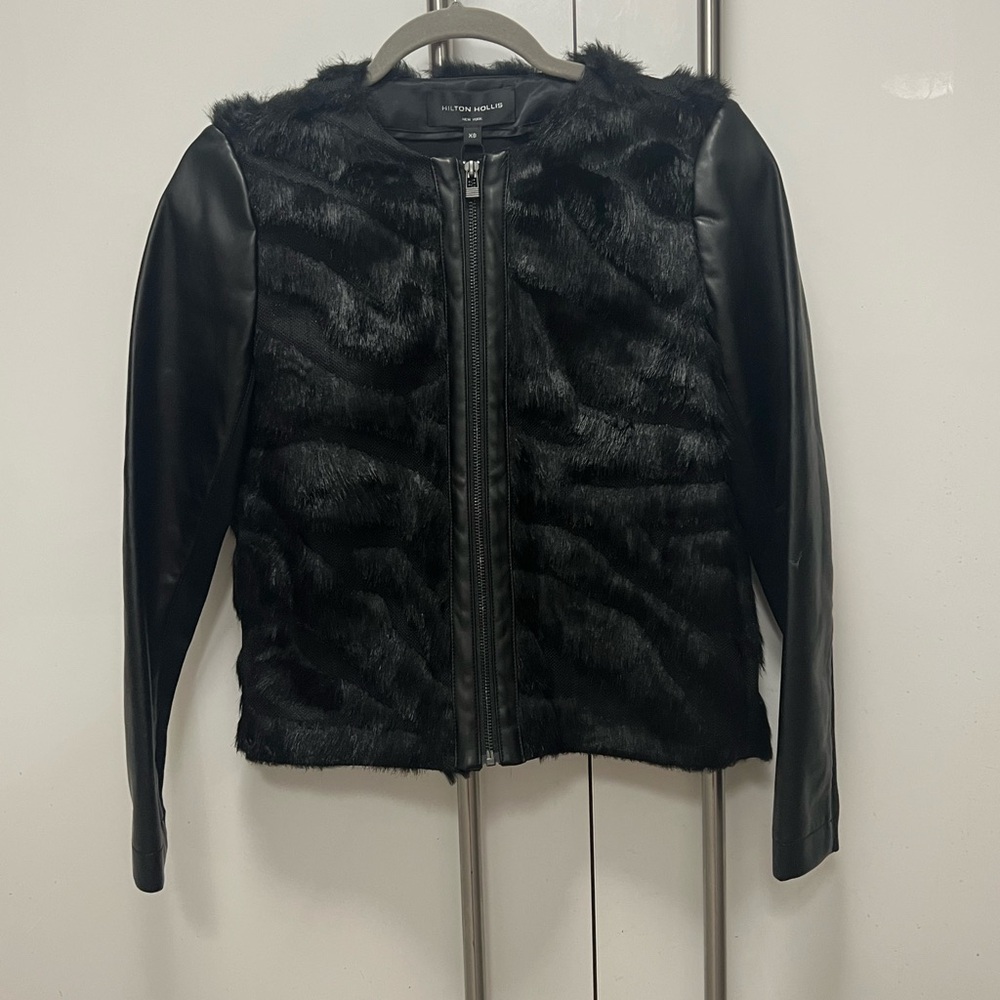 NWT Anthropologie Hilton Hollis Black Faux Fur and Vegan Leather Jacket Size XS